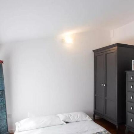 Vintage Apartment In Corvetto Area Milánó Kültér fotó