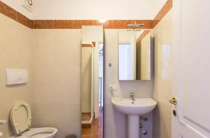 Vintage Apartment In Corvetto Area Milánó Kültér fotó